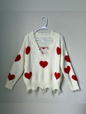 Main strip Heart sweater Medium Cream Red Hearts Distressed V Neck Chunky knit